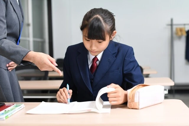 中学生の冬期講習を選ぶ際の3つのポイント